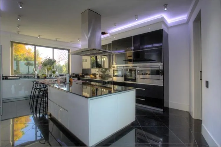 property_[object Object]_11