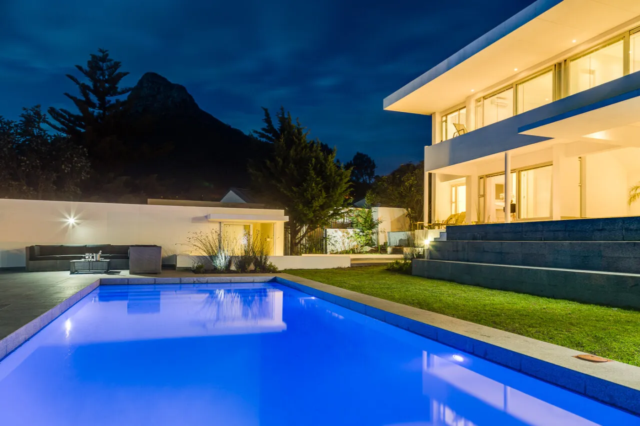 Villa Maxima 3 Bedroom (Lower Floor), Camps Bay