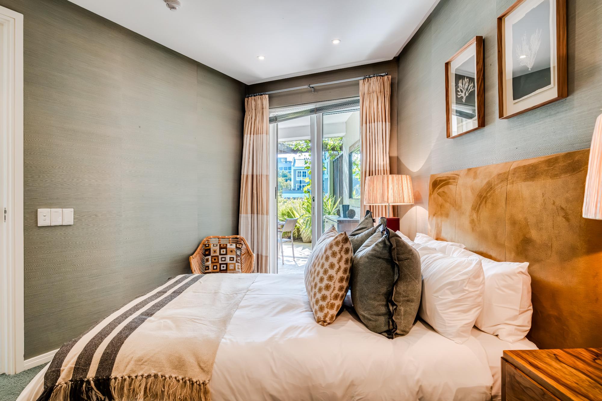 property_[object Object]_11