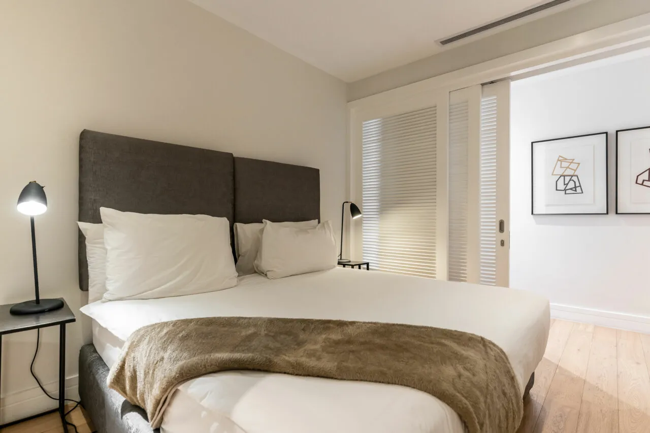 property_[object Object]_7