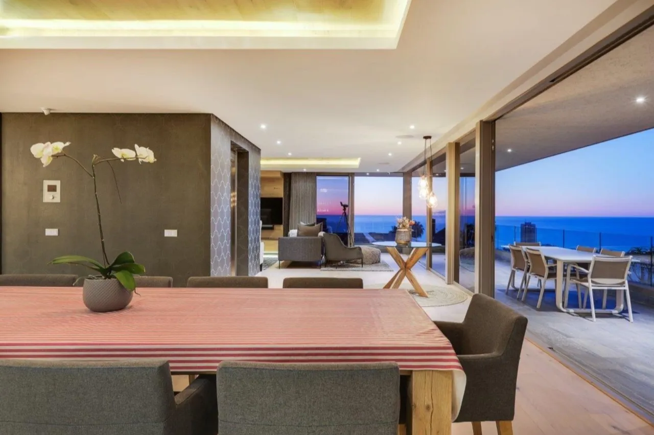 property_[object Object]_10