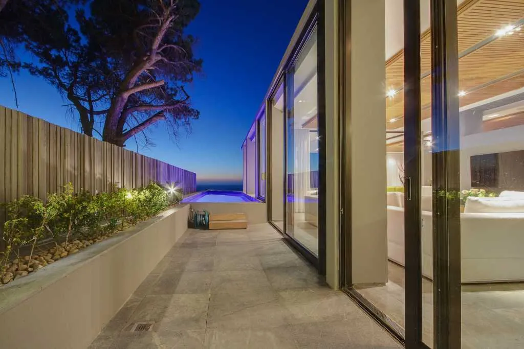 property_[object Object]_30