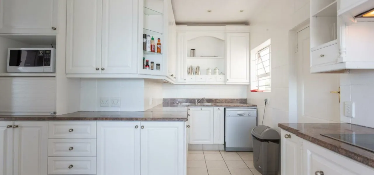 property_[object Object]_9