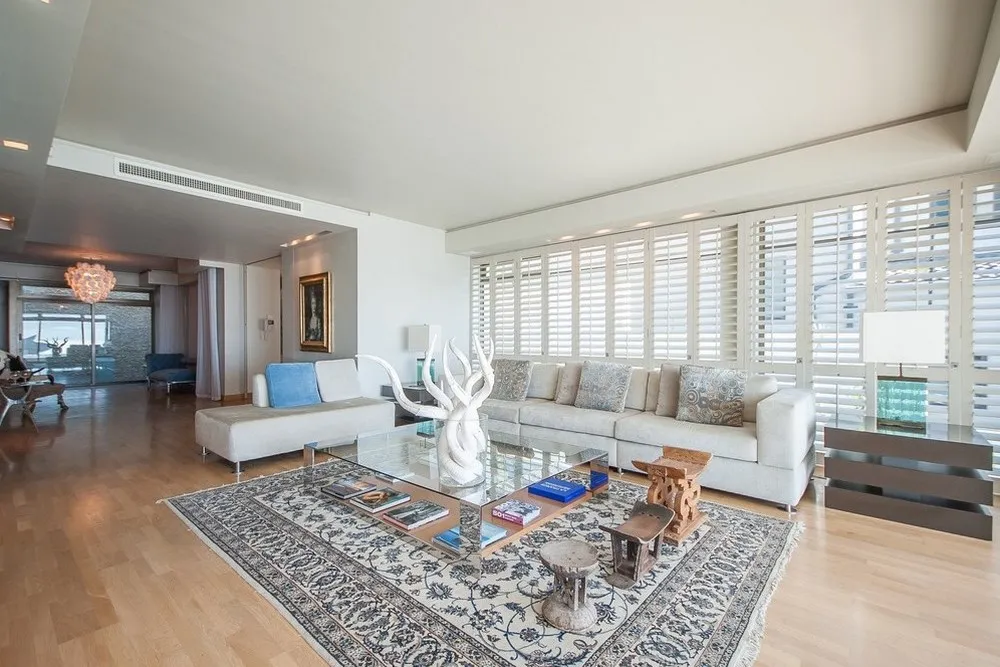 property_[object Object]_11