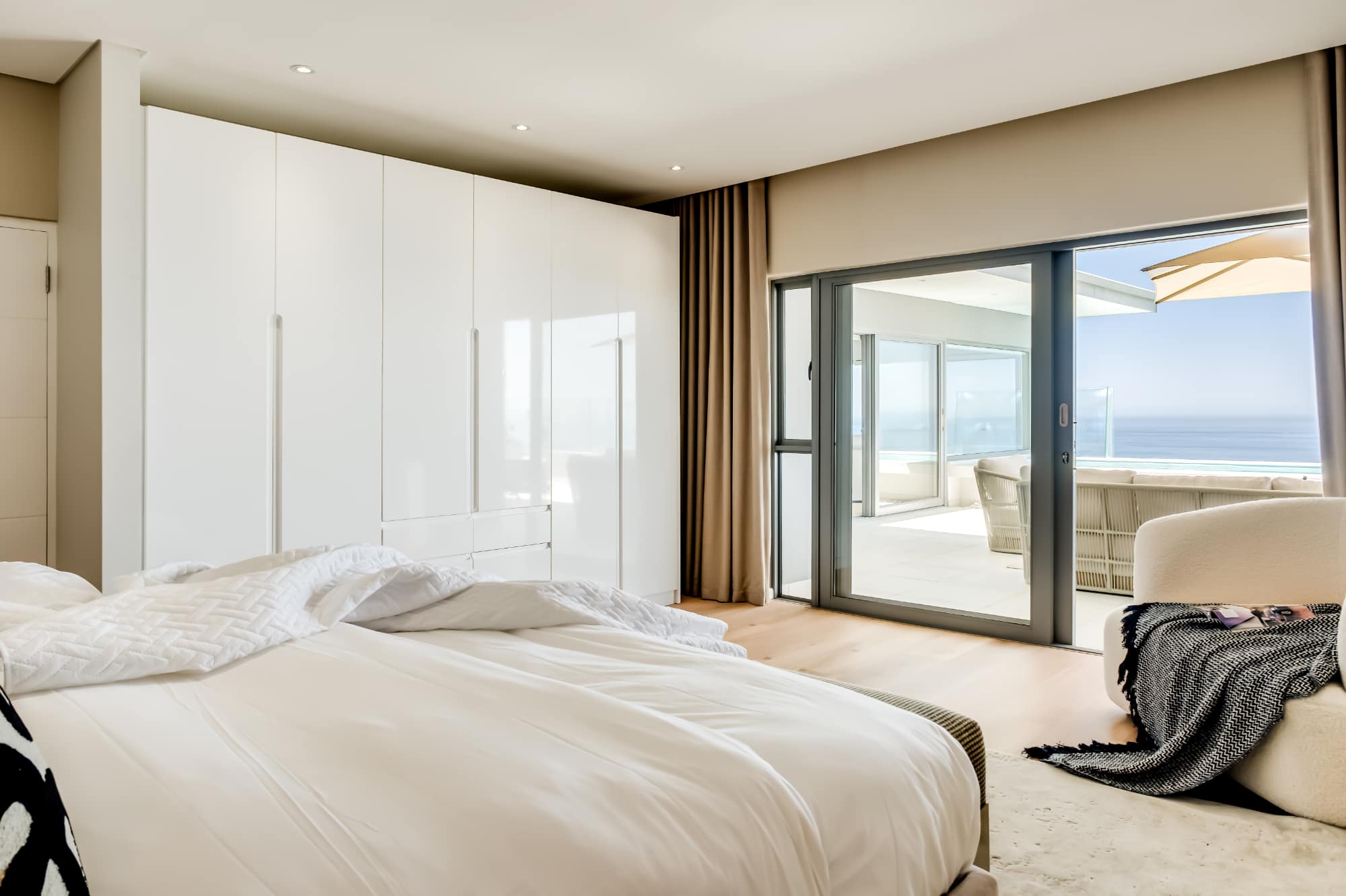 property_[object Object]_22