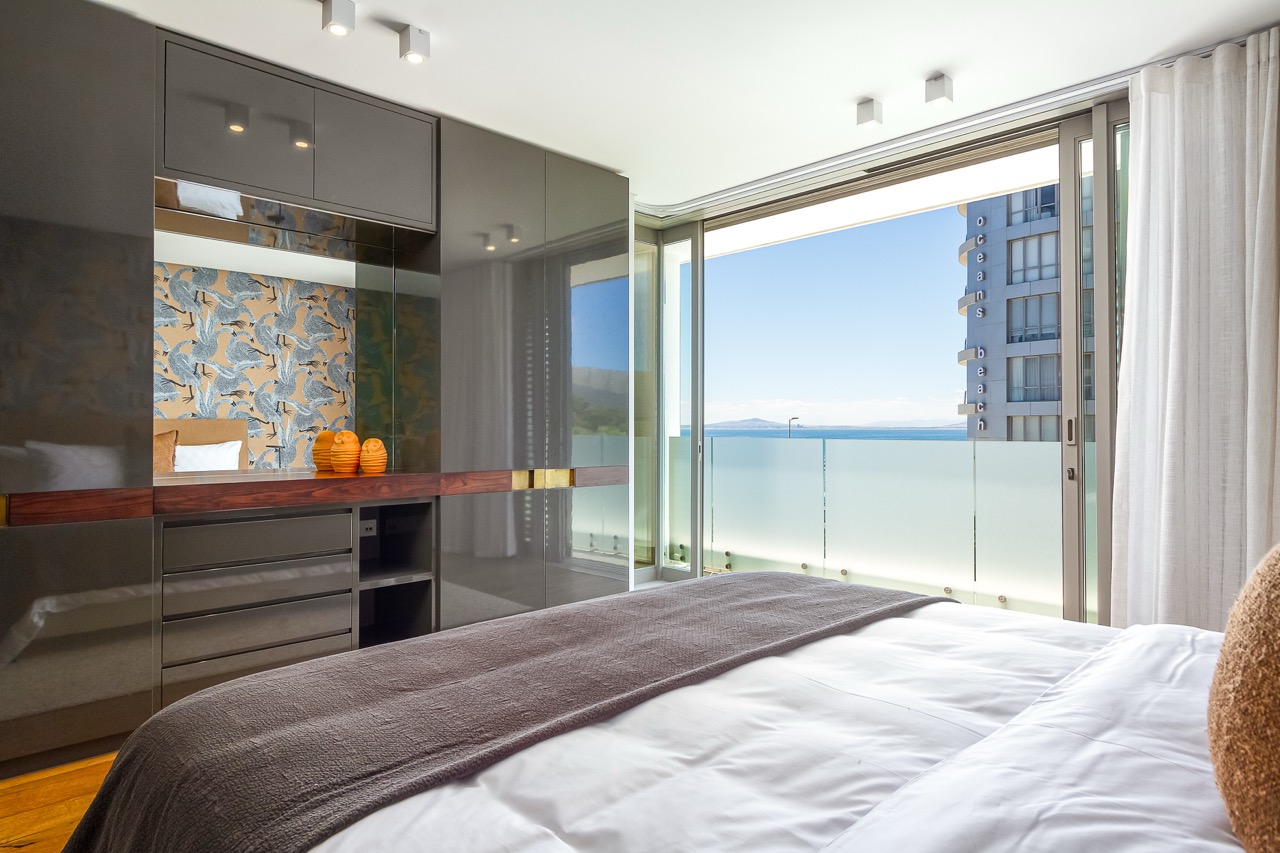 property_[object Object]_4