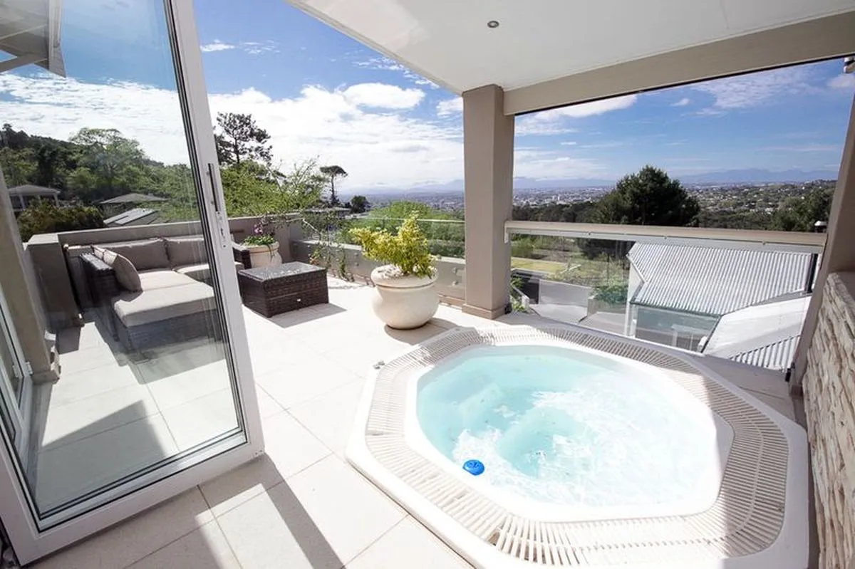 property_[object Object]_26