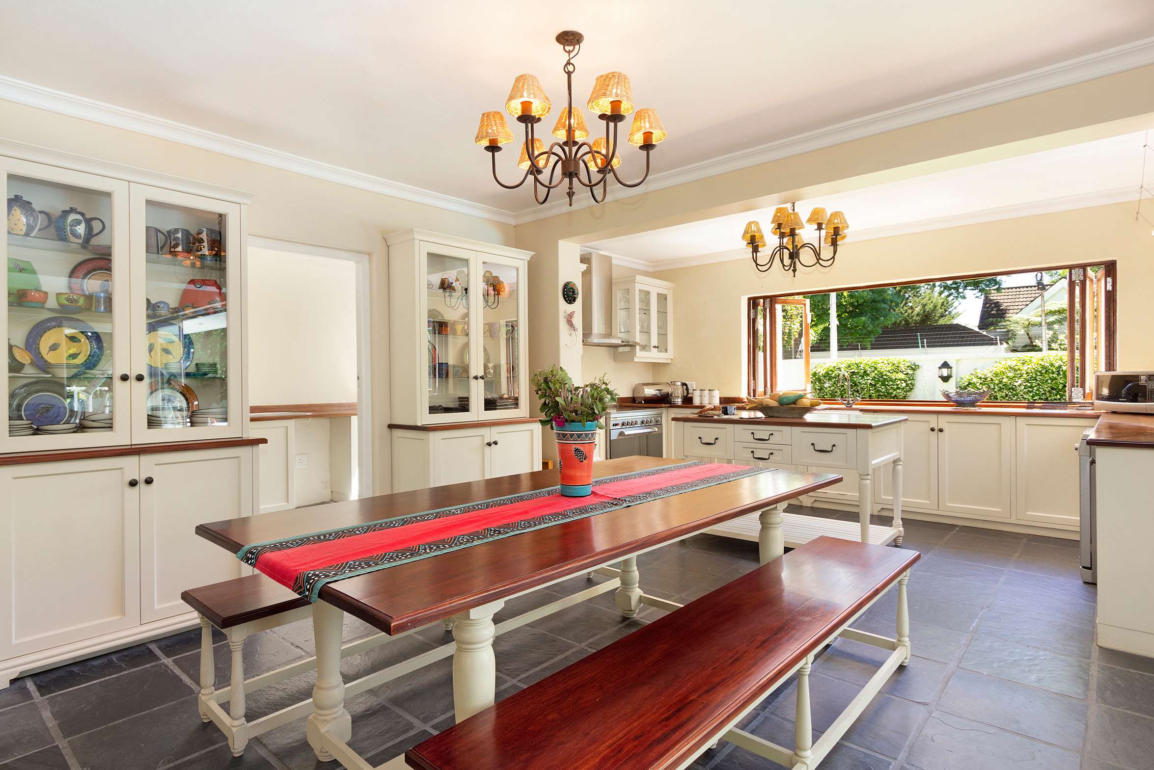 property_[object Object]_12