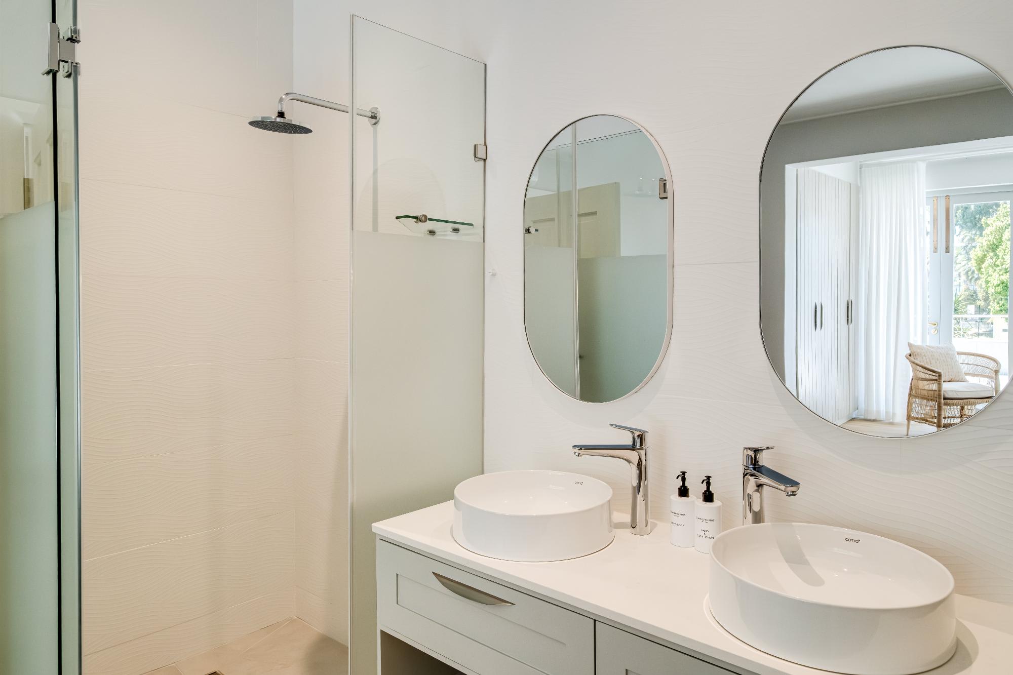 property_[object Object]_27