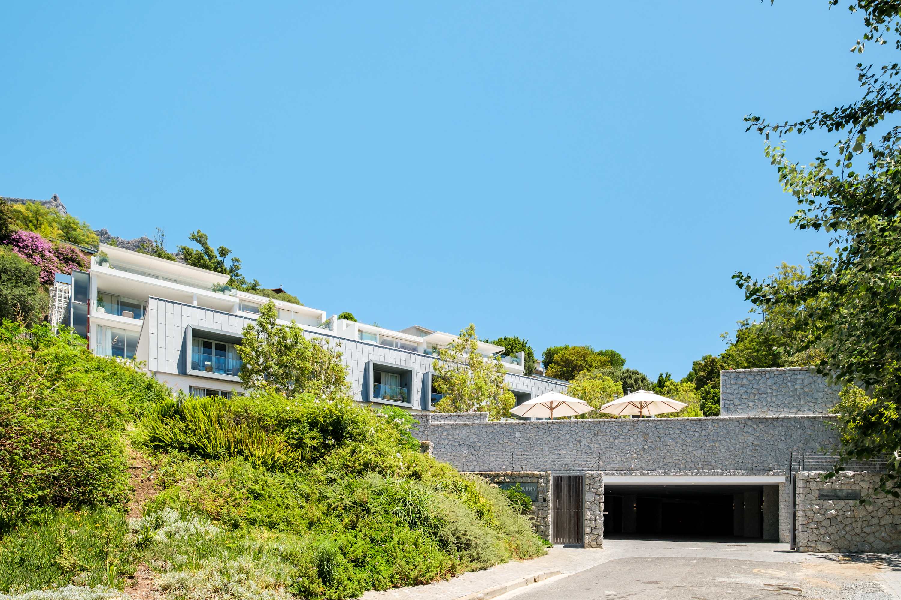 property_[object Object]_35