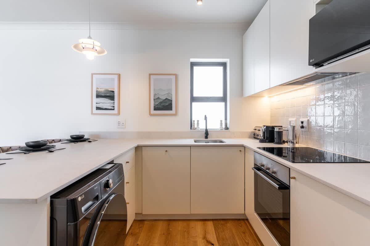 property_[object Object]_8