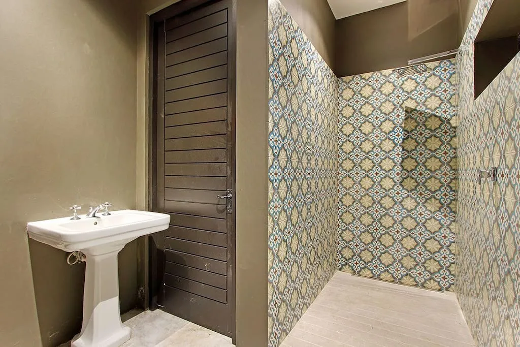 property_[object Object]_32