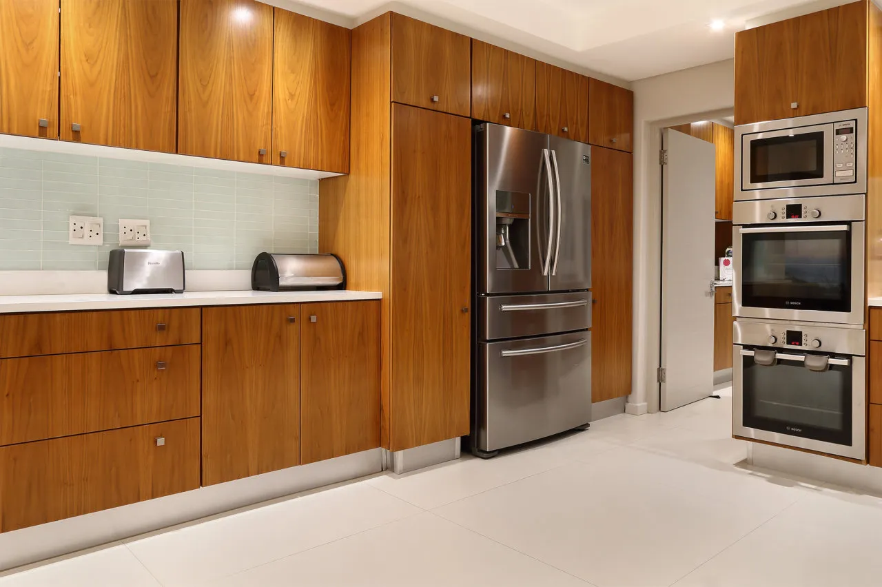 property_[object Object]_9