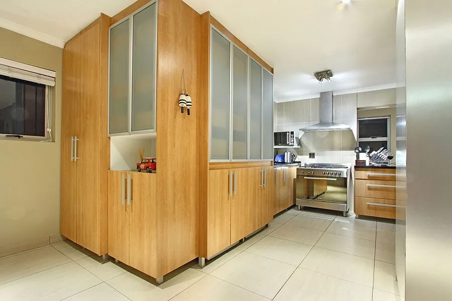 property_[object Object]_9