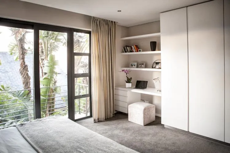 property_[object Object]_18