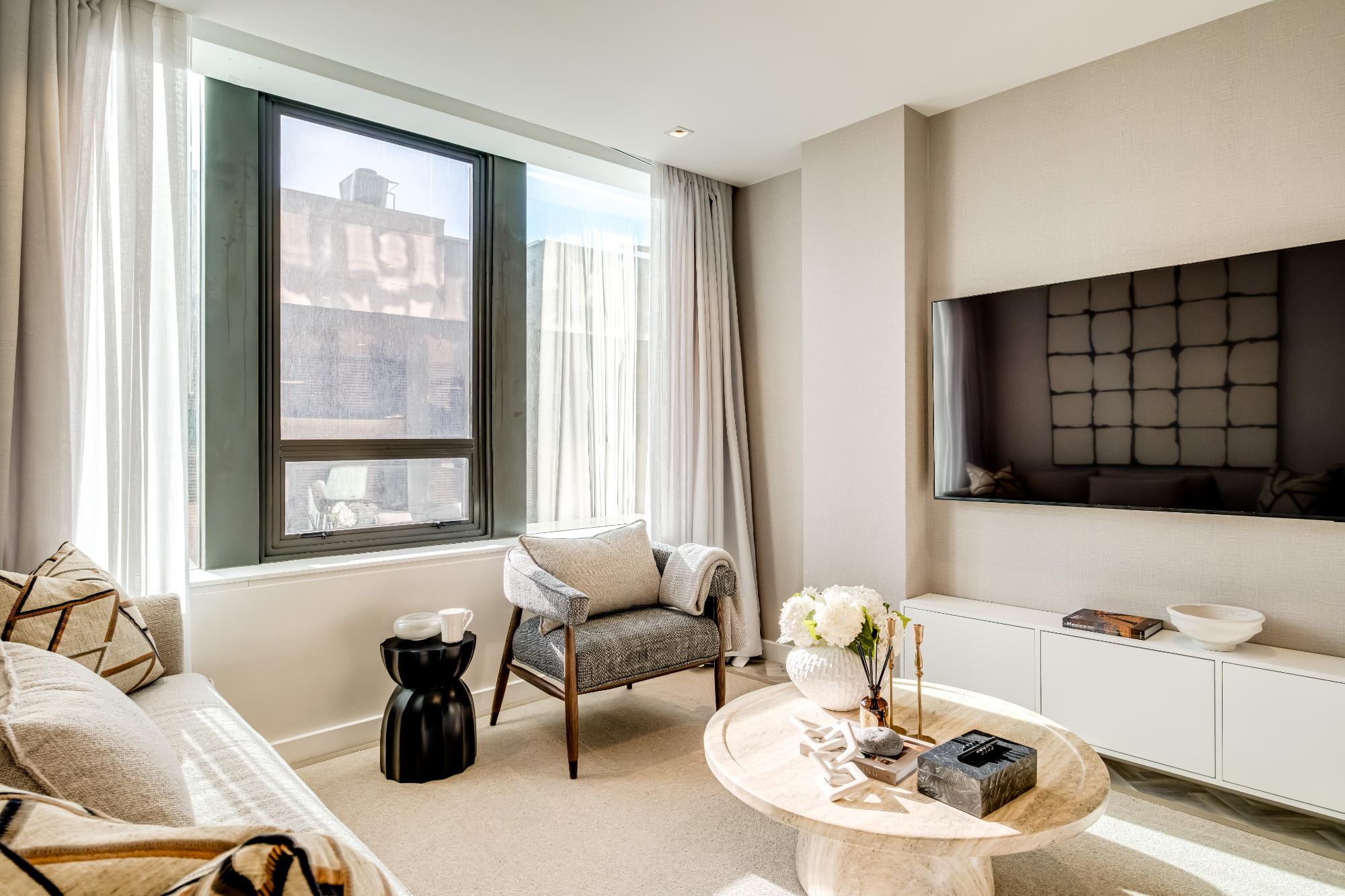 property_[object Object]_4