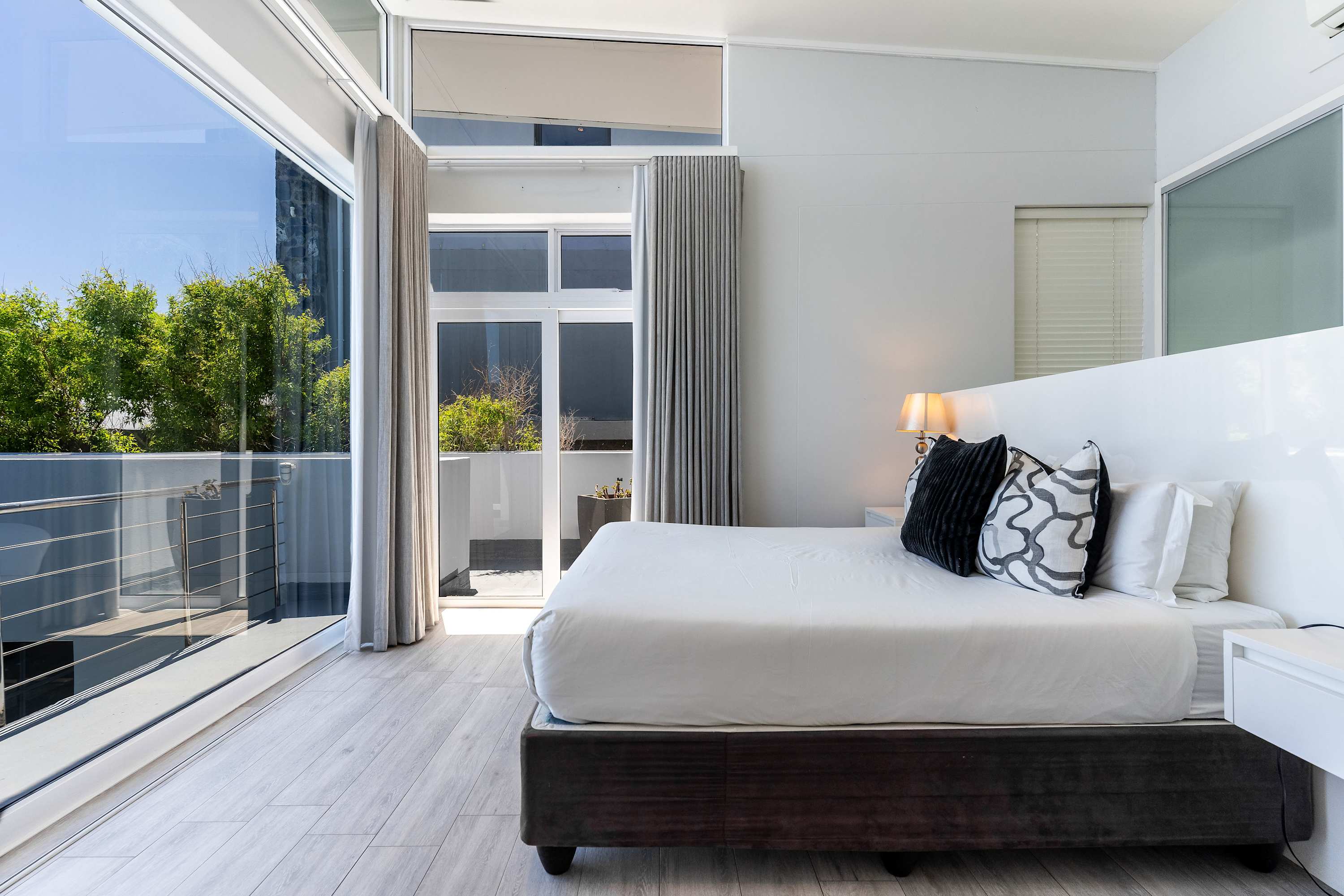 property_[object Object]_36