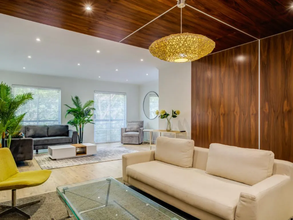 property_[object Object]_6