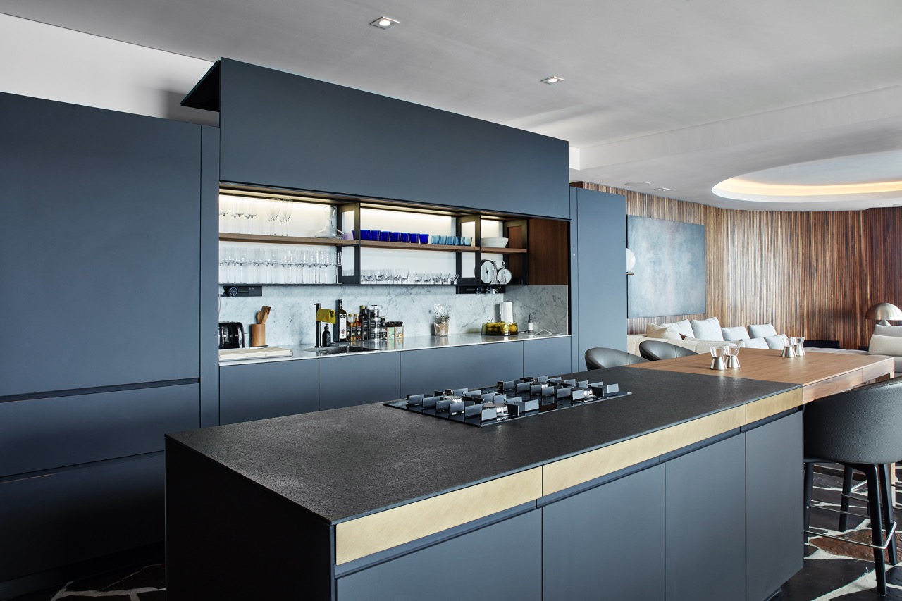 property_[object Object]_30