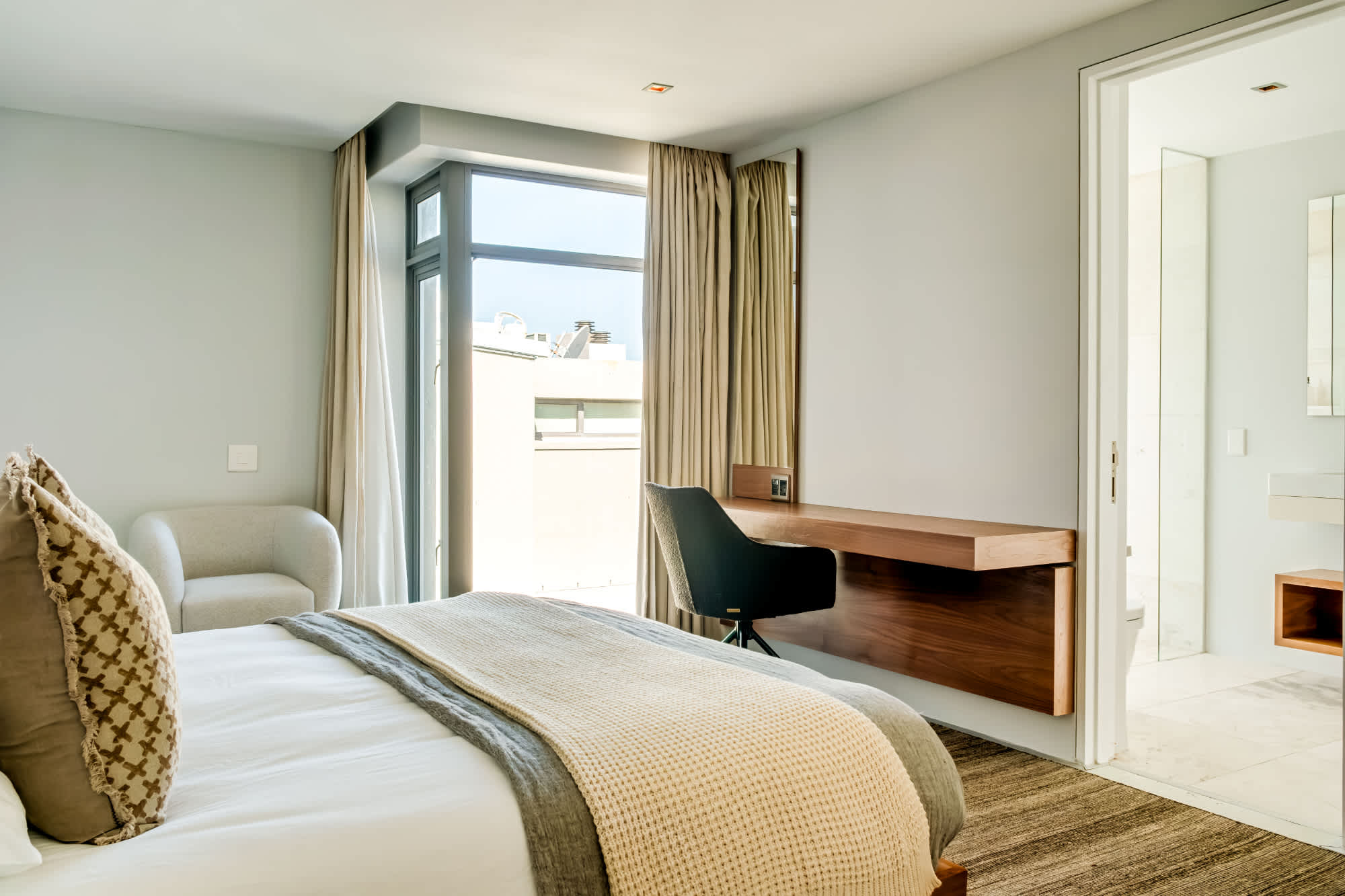 property_[object Object]_19