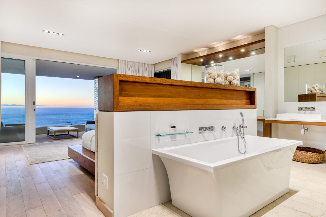 property_[object Object]_8