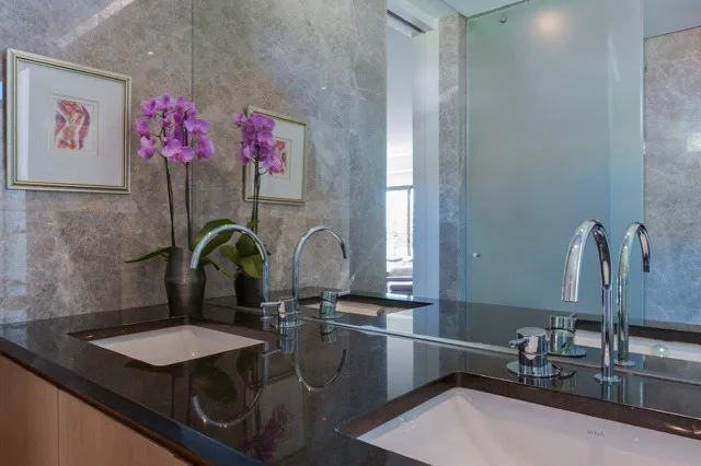 property_[object Object]_7