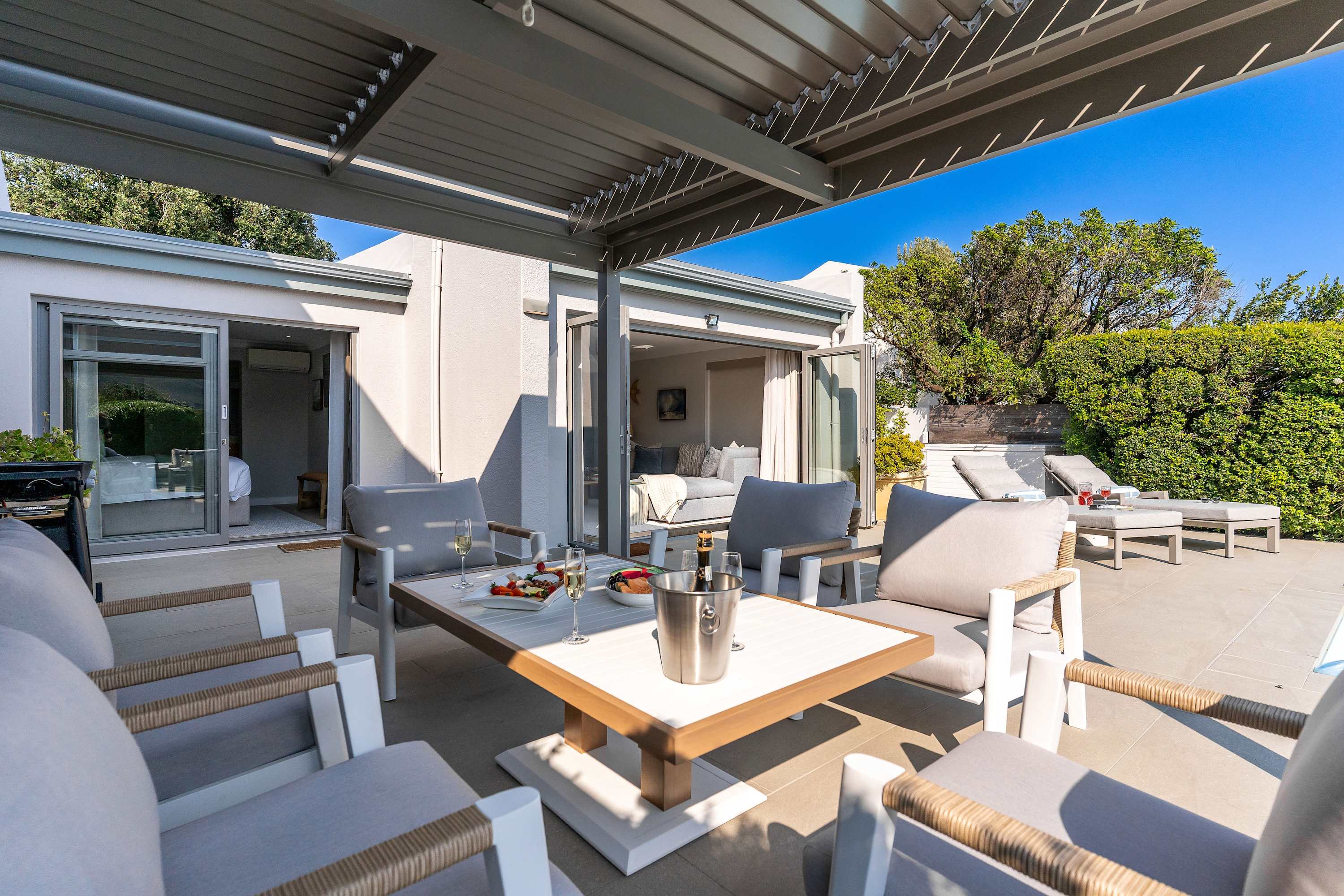 property_[object Object]_4