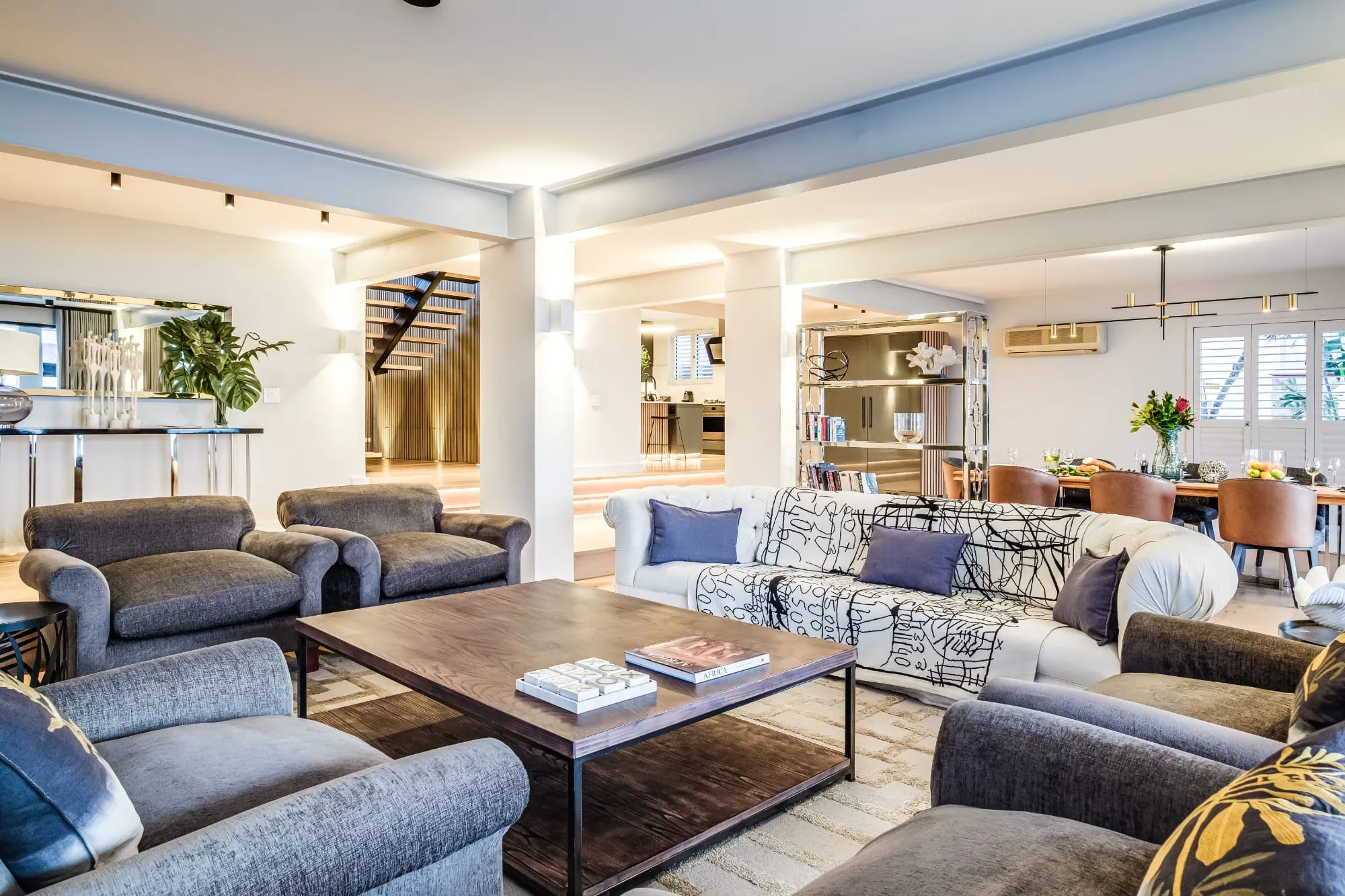 property_[object Object]_10