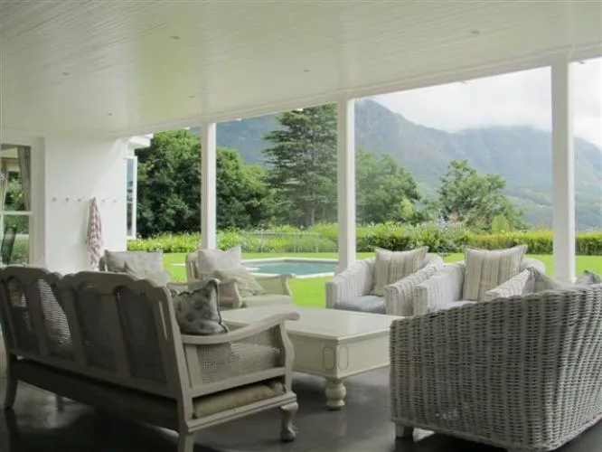 property_[object Object]_9