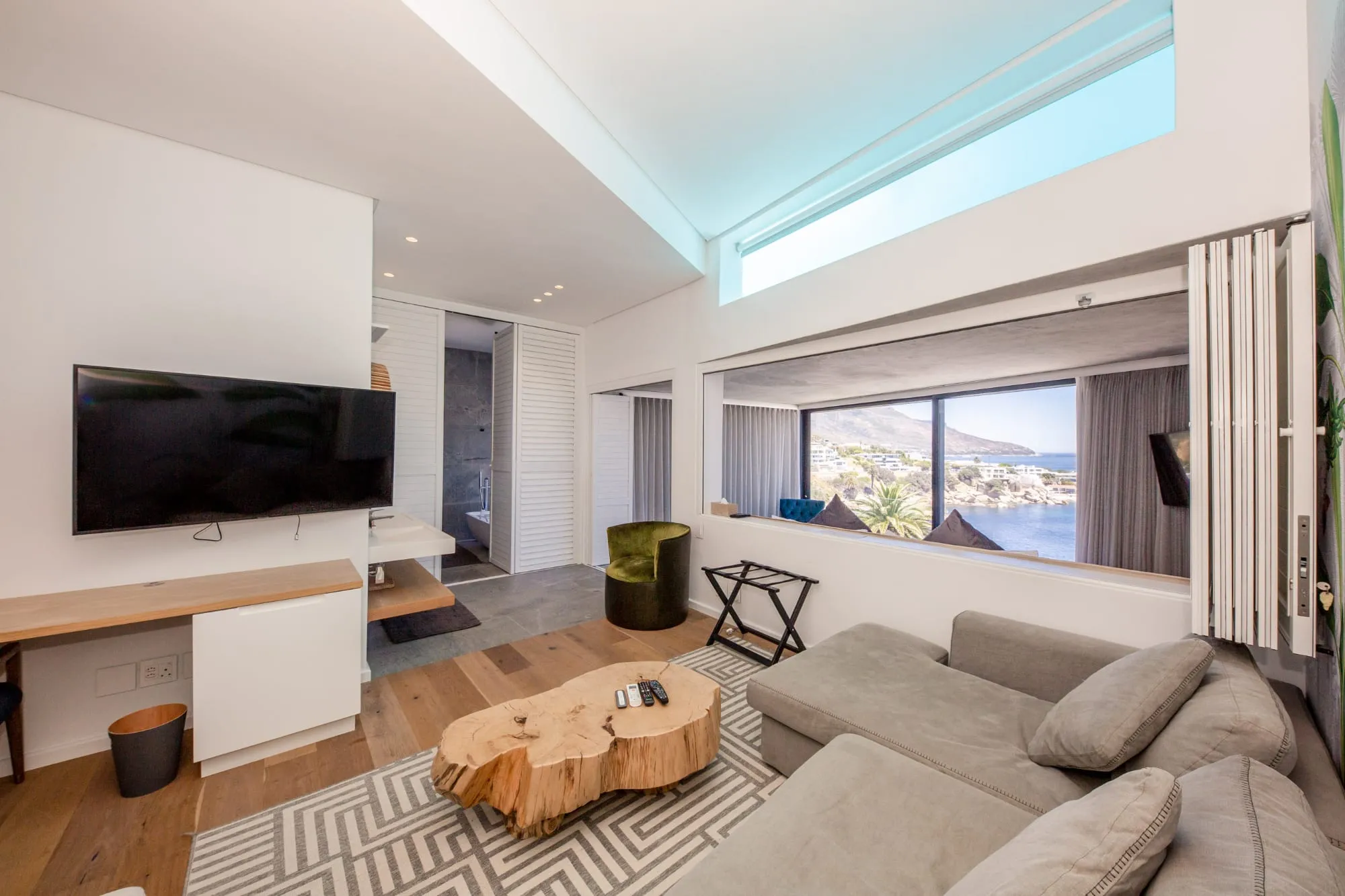 property_[object Object]_24