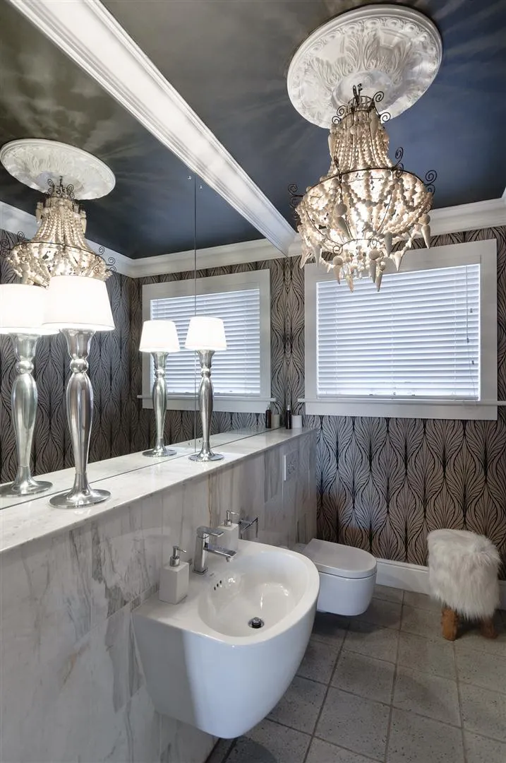 property_[object Object]_9