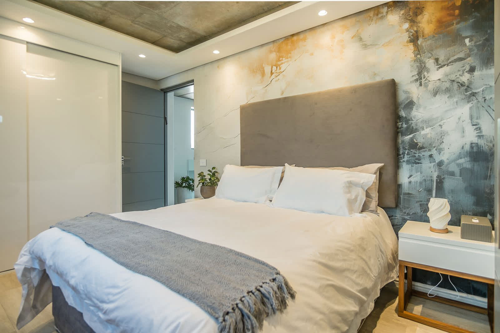 property_[object Object]_32