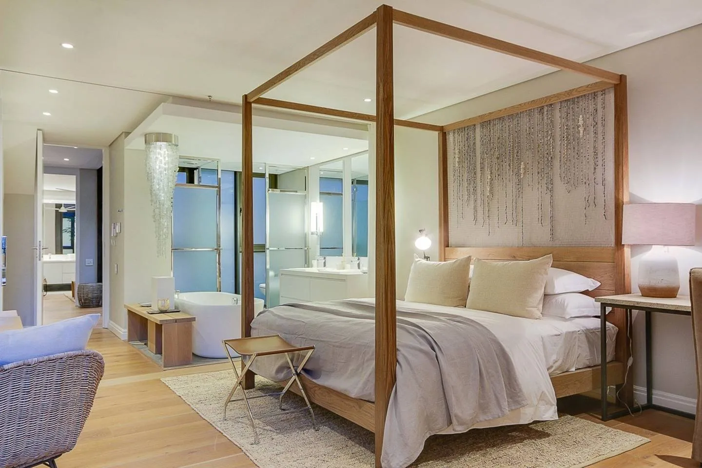 property_[object Object]_6