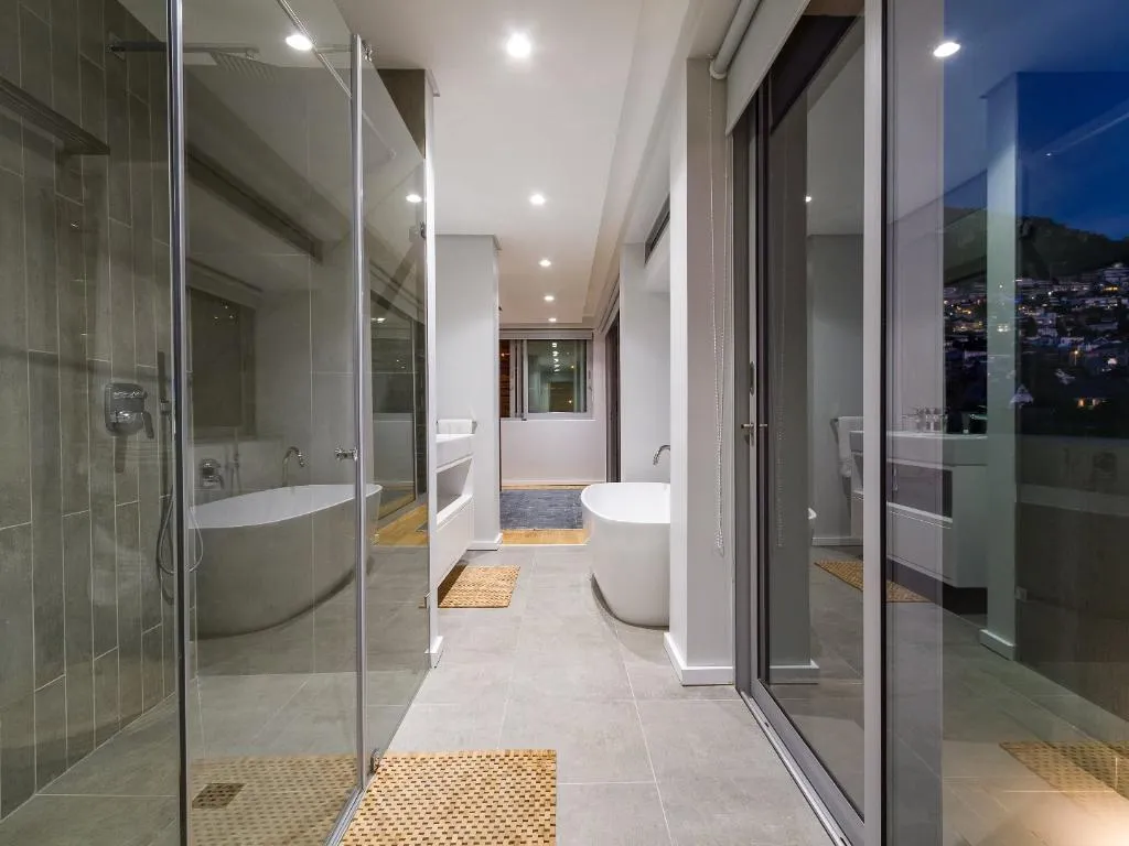 property_[object Object]_16