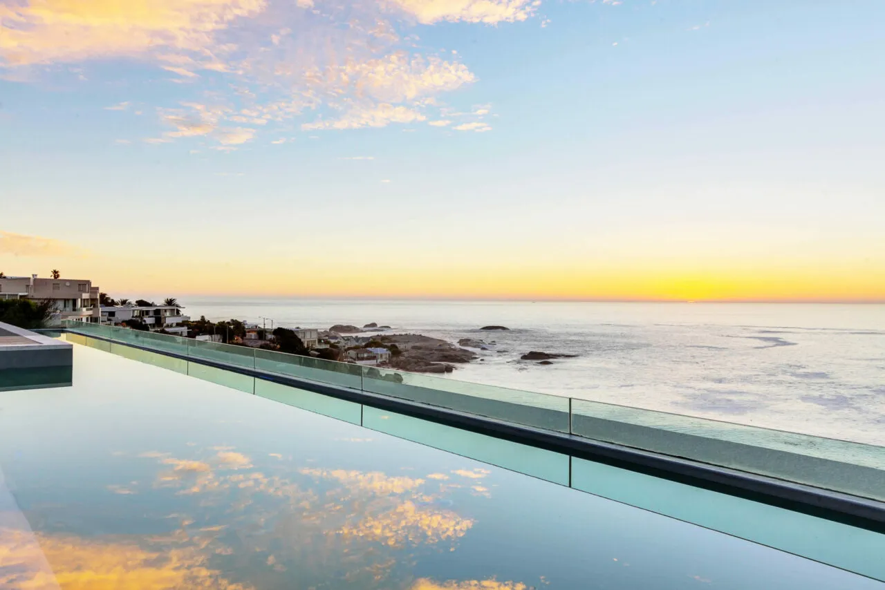 The Rock Penthouse, Camps Bay