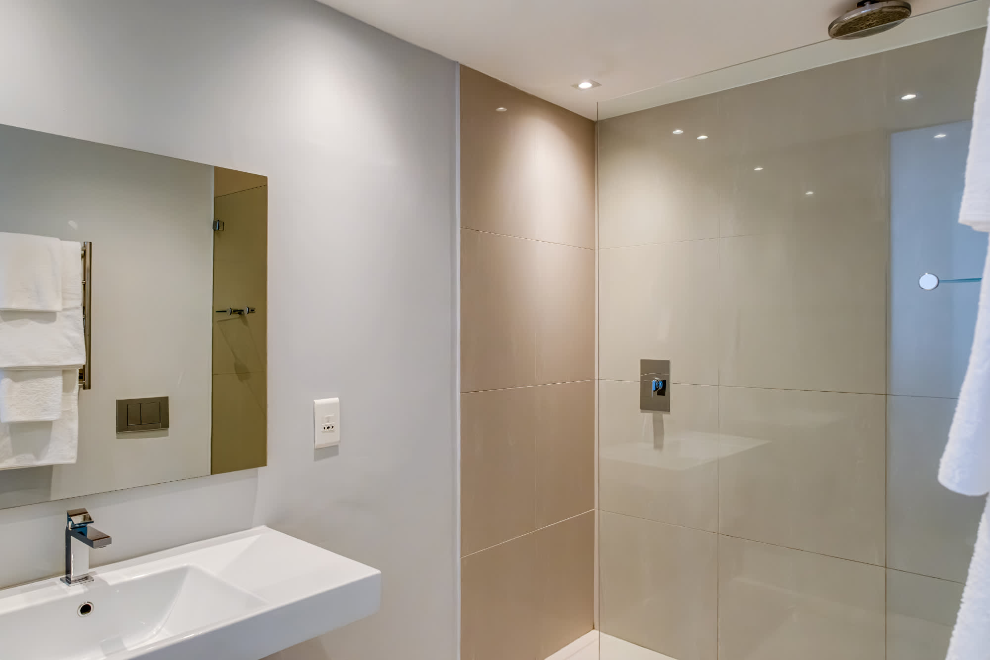 property_[object Object]_25