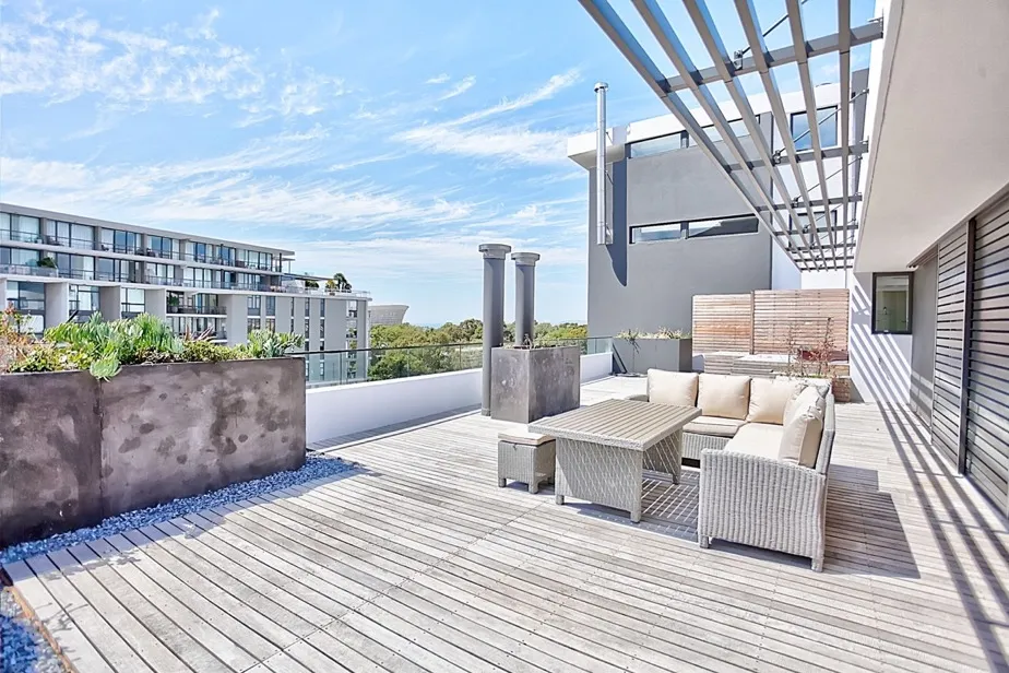 The Chelsea 501, Green Point