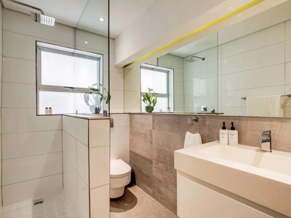 property_[object Object]_17