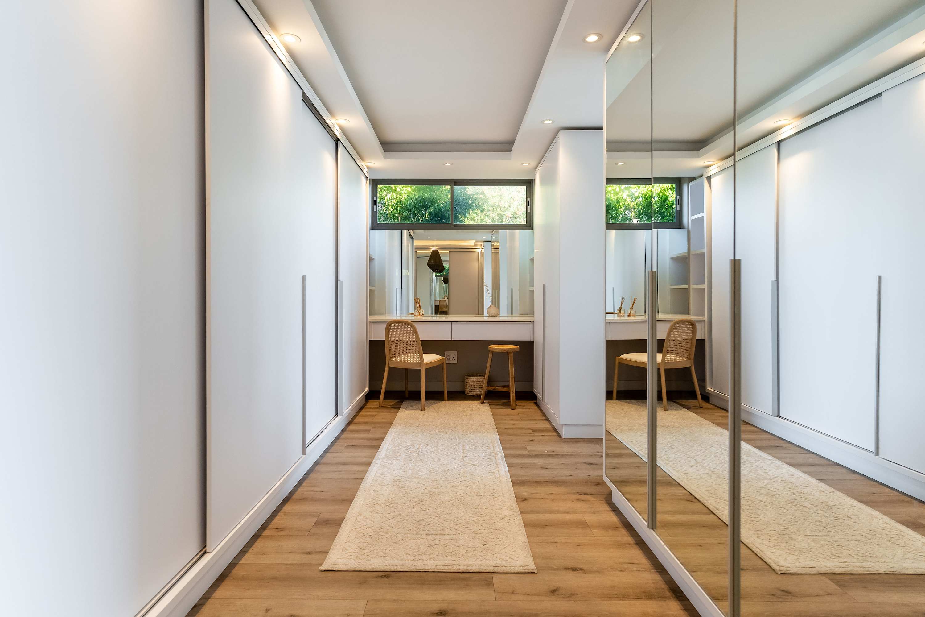 property_[object Object]_29