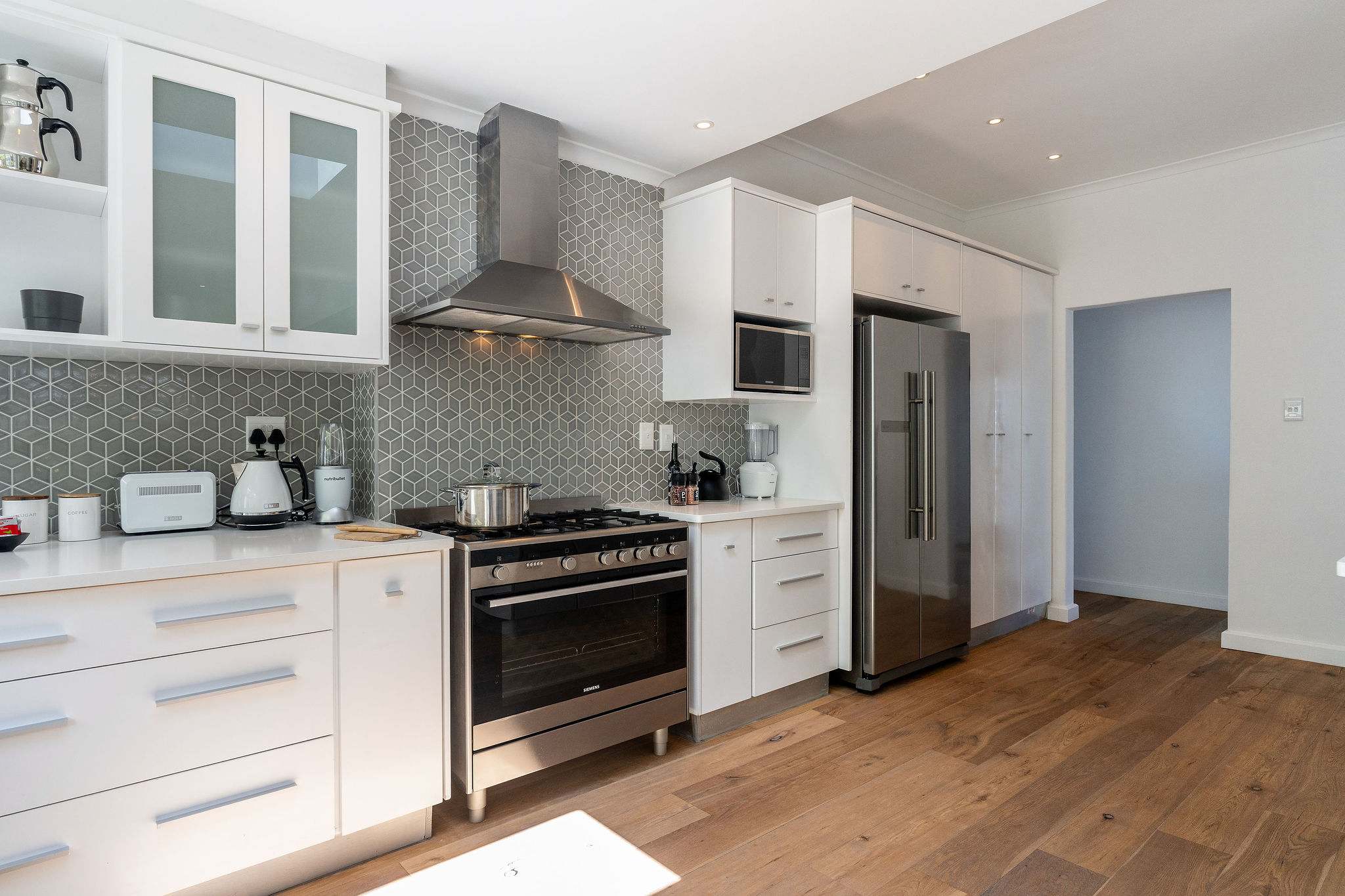 property_[object Object]_16