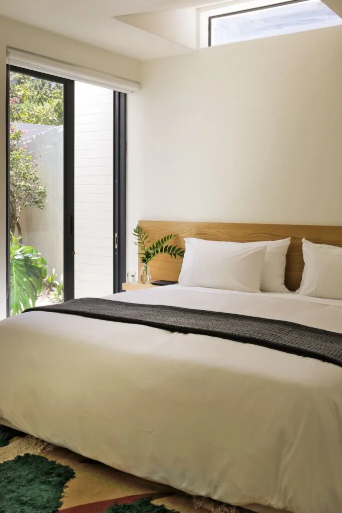 property_[object Object]_11