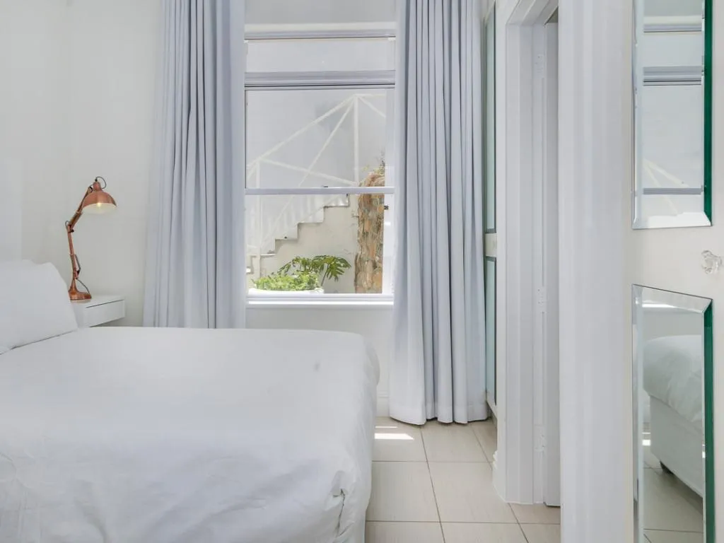 property_[object Object]_10