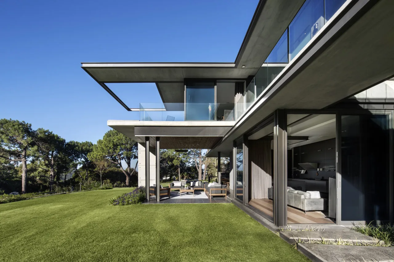 property_[object Object]_15