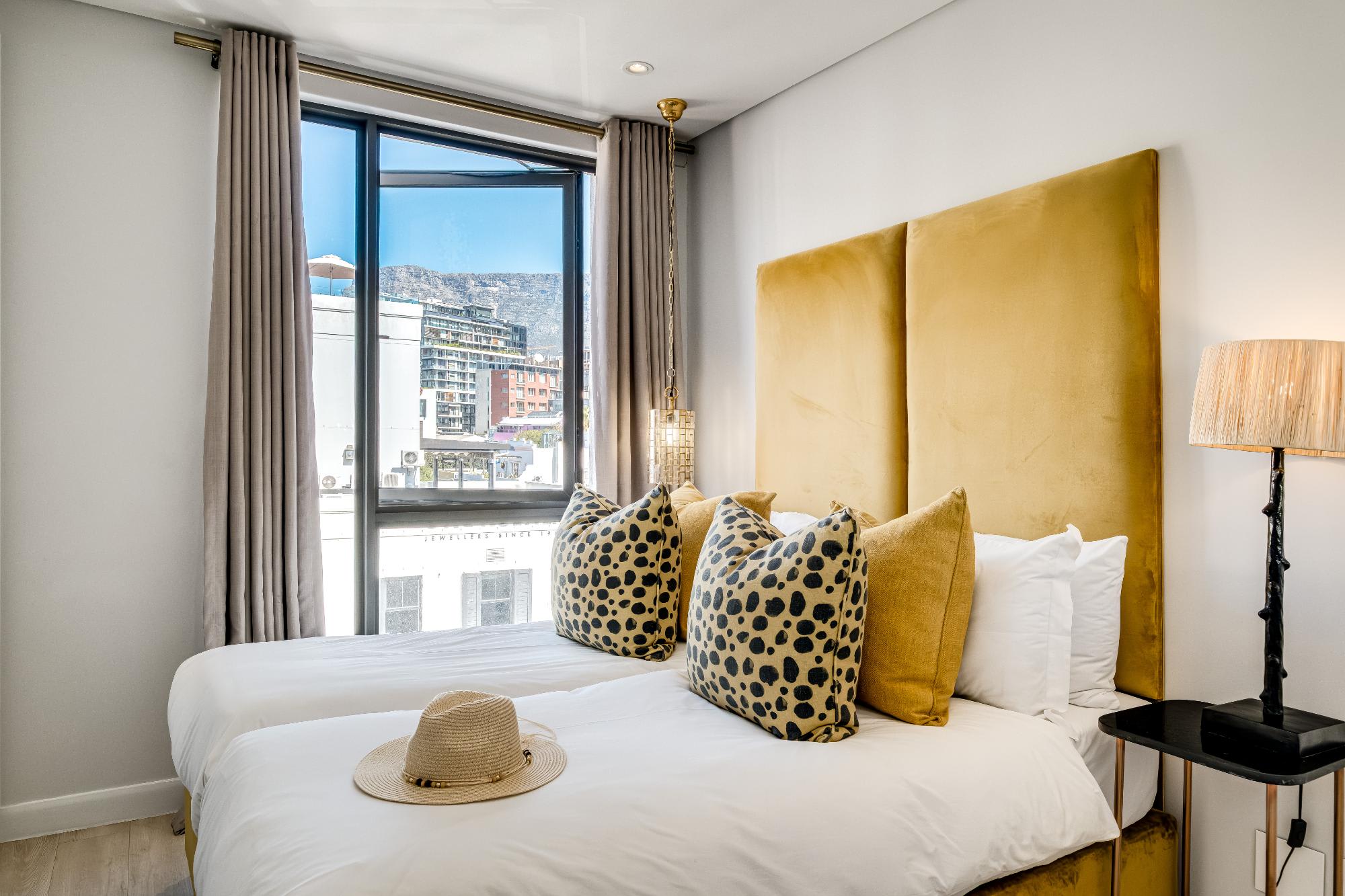 property_[object Object]_15