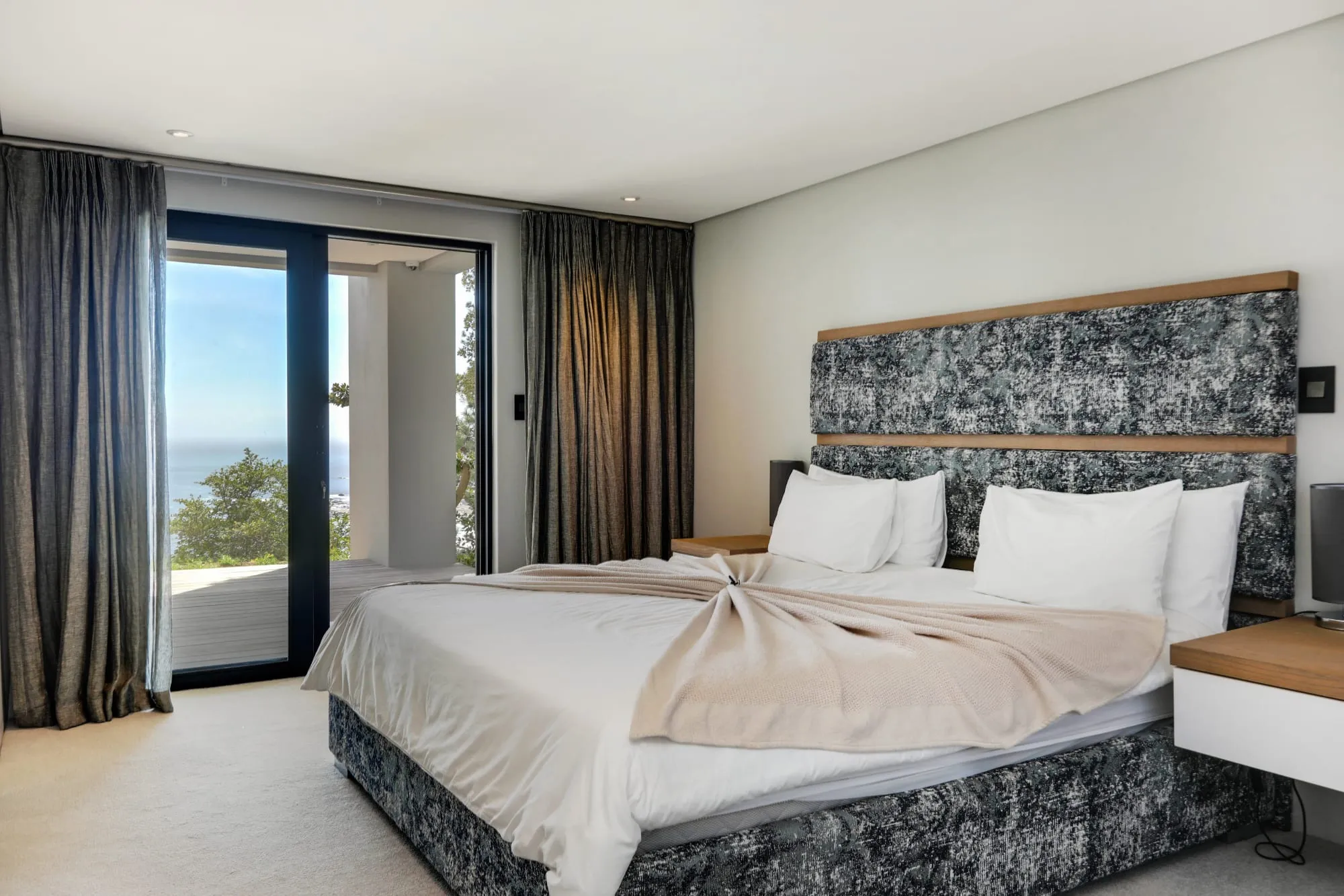 property_[object Object]_36