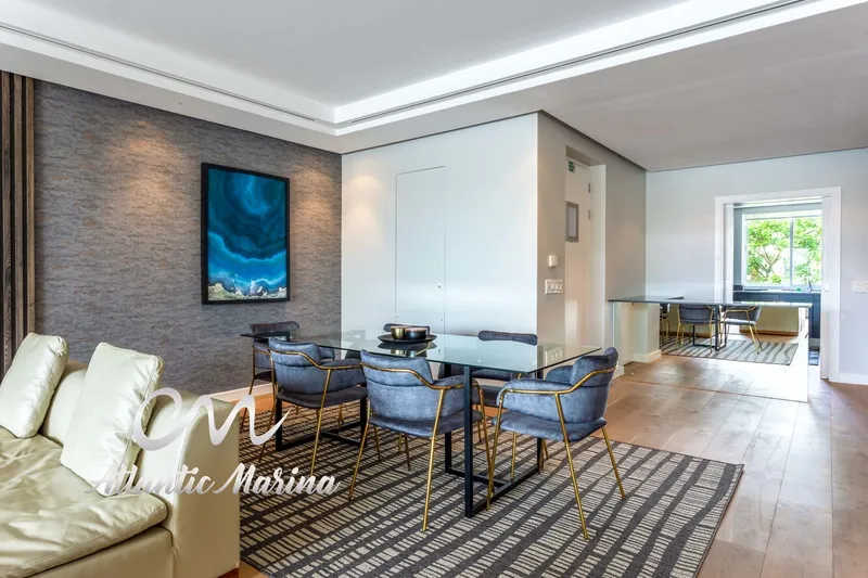 property_[object Object]_16