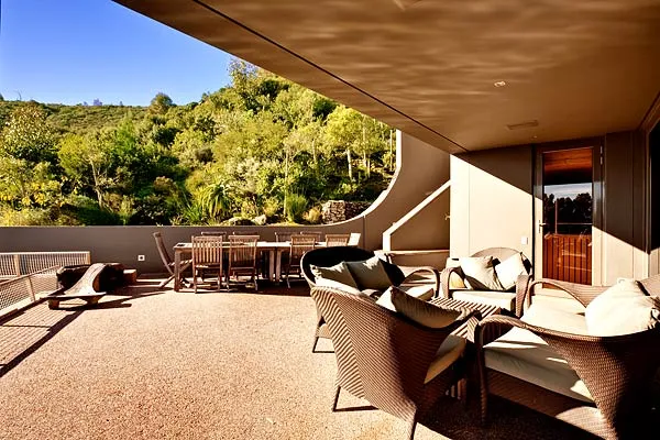 property_[object Object]_5