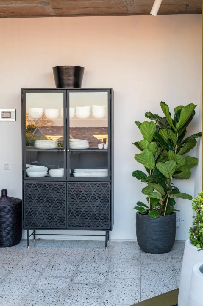 property_[object Object]_26