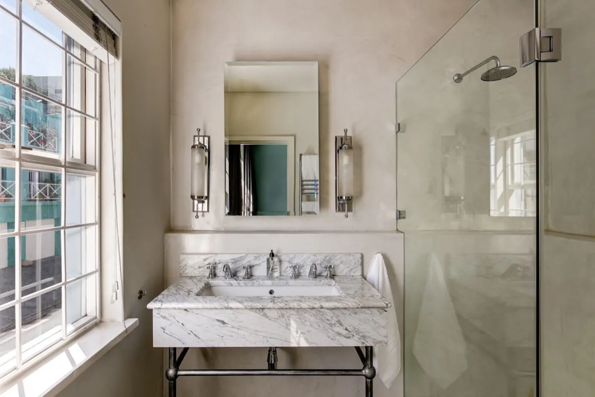 property_[object Object]_7