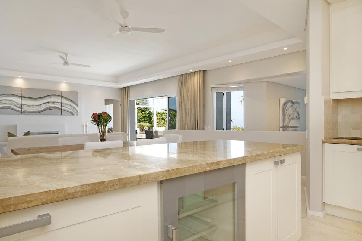 property_[object Object]_18